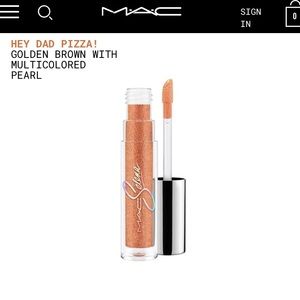 Mac Selena La Reina Hey Dad Pizza!